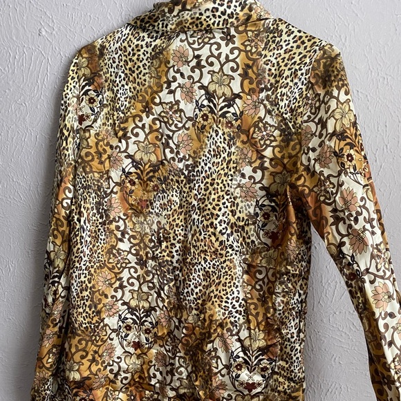 Women’s Silk Blouse | Silk Button Up | Women Silk Shirt | Women Silk Button-Up - Picture 10 of 14